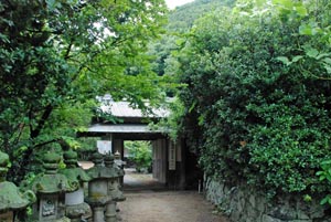 高壺山千手院蓮華寺