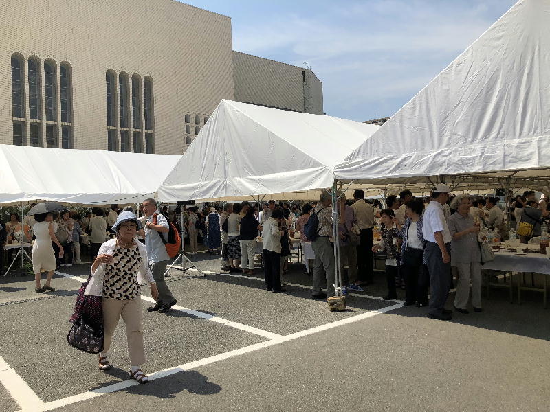 司教叙階式および枢機卿親任報告