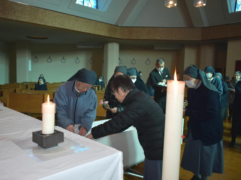 Sr.原