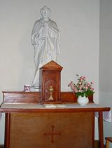 聖櫃（せいひつ）とペトロ像